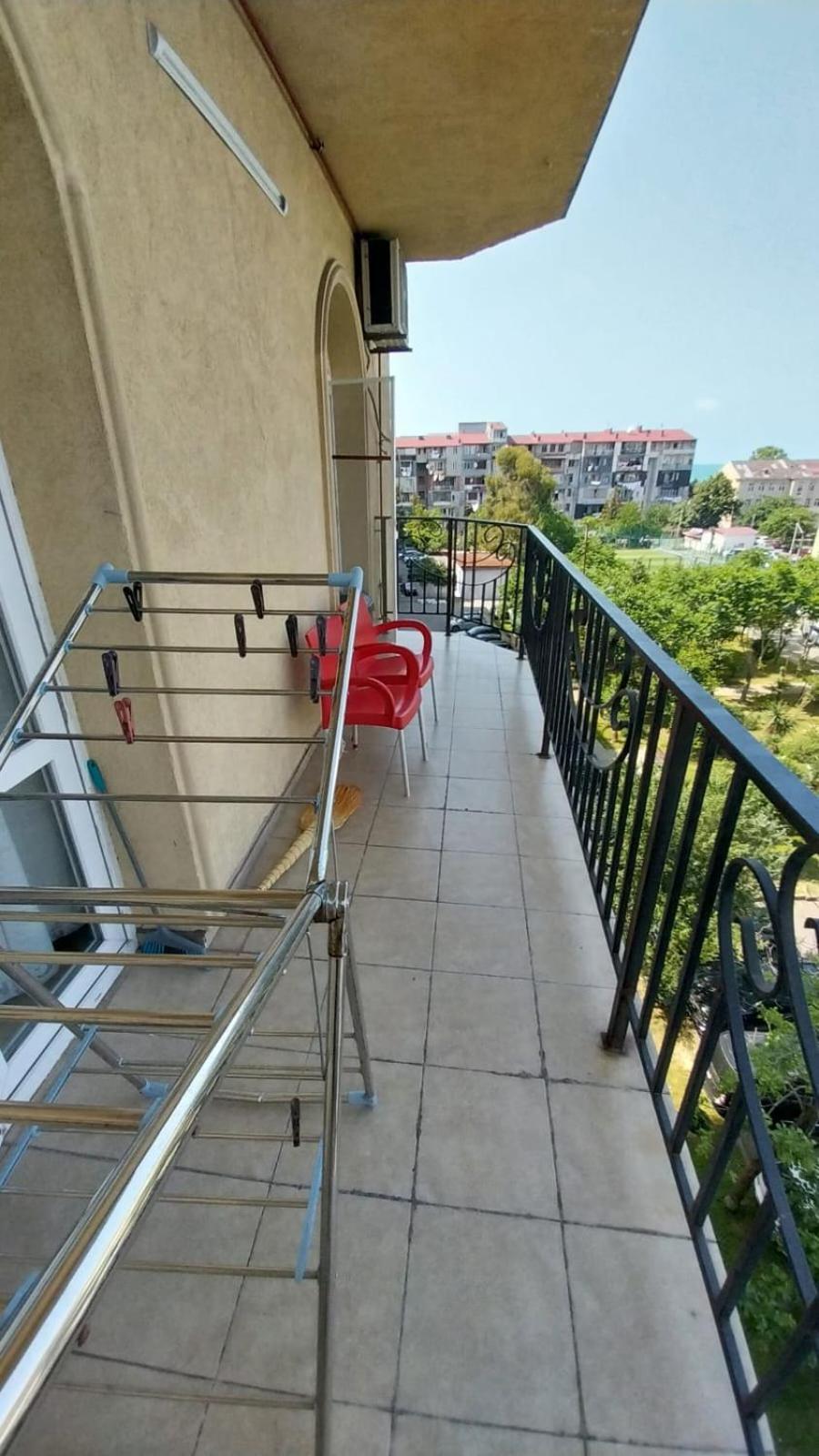 Apartment On Rustaveli Batumi Exterior photo